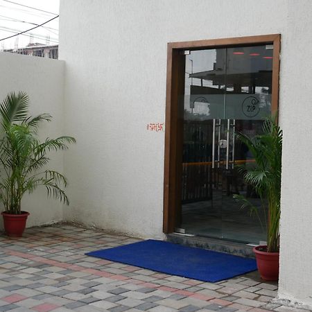 Zip By Spree Hotels Bhopal Exterior photo